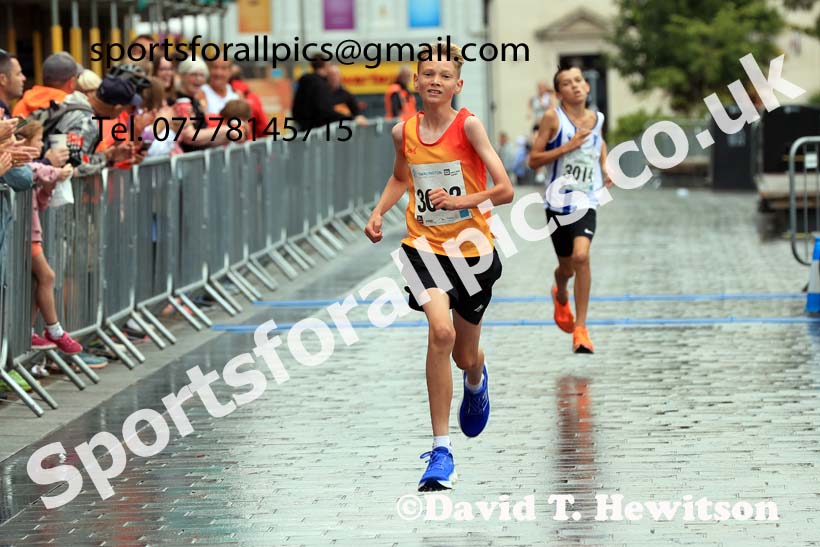 Junior 3k, 2024 Darlington 10k and Junior 3k Road Race.  Photo: David T. Hewitson/Sports for All Pics